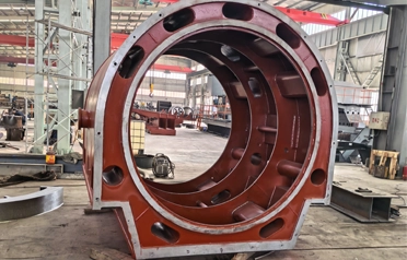 Tangshan Yuexin Machinery는 실무 경험을 바탕으로 대형 주강 하우징의 정밀 부품 가공 공정을 최적화했습니다.